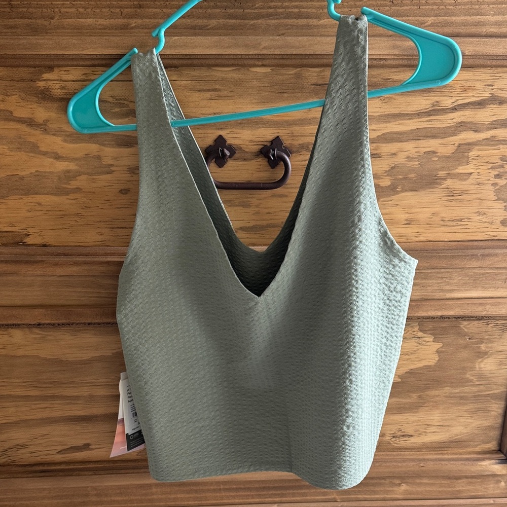 Vuori Textured Green Tank Top